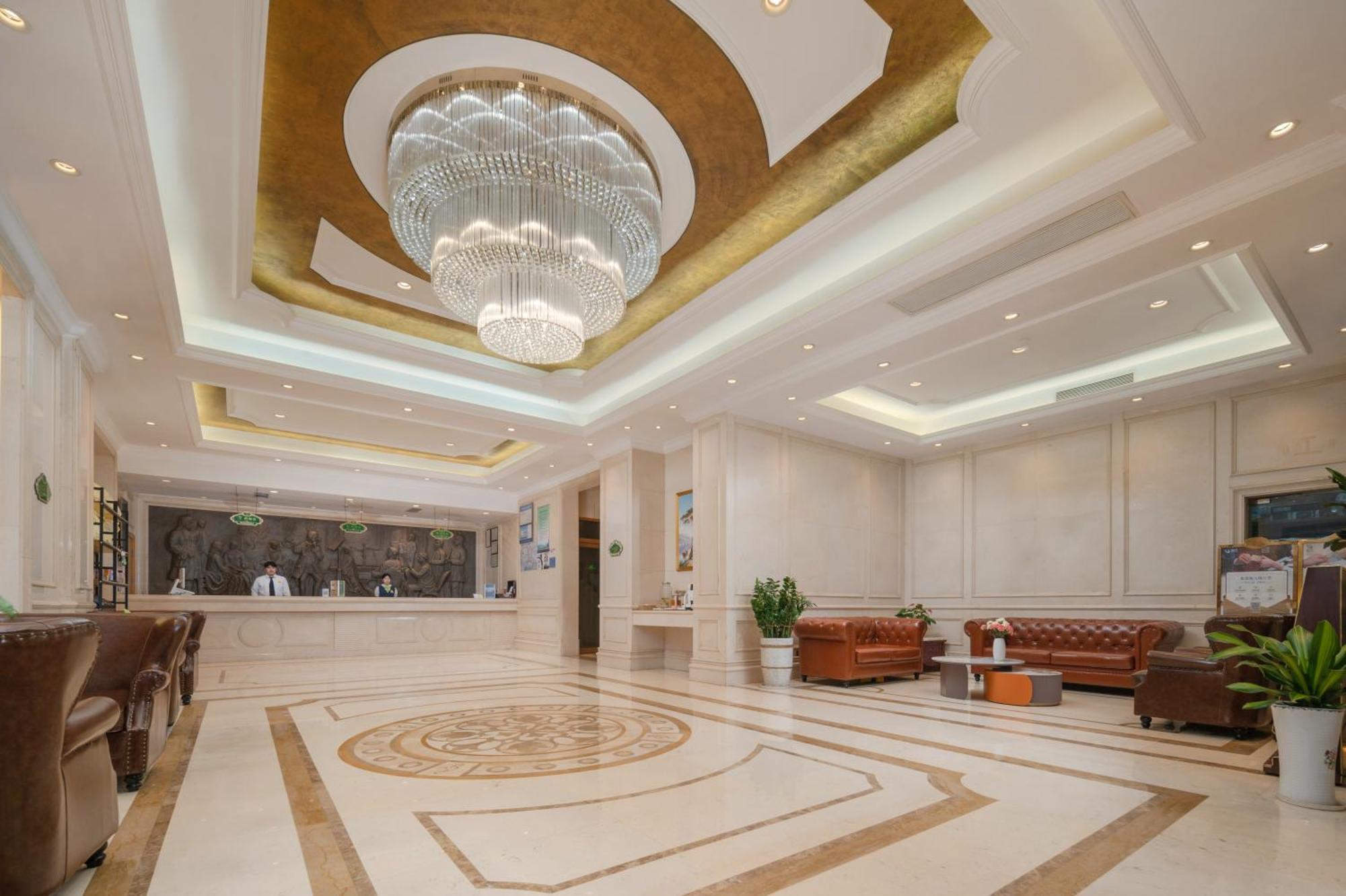 Vienna Hotel Shenzhen Fuyong Subway Station Ngoại thất bức ảnh